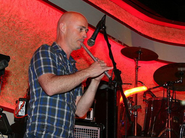 Фотографии с концерта Бориса Гребенщикова в Гонконге Фотографии с концерта Бориса Гребенщикова в Гонконге